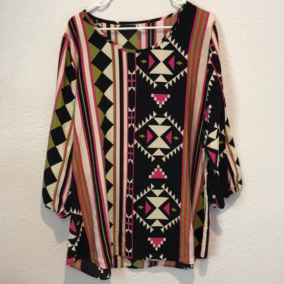 Aztec Print Women’s Blouse Size 2XL - Picture 1 of 4